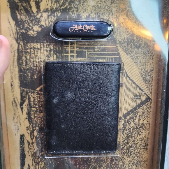 Ash Creek Trading Pocket Wallet and Knife Men's Gift Set Leather Black - Picture 4 of 6